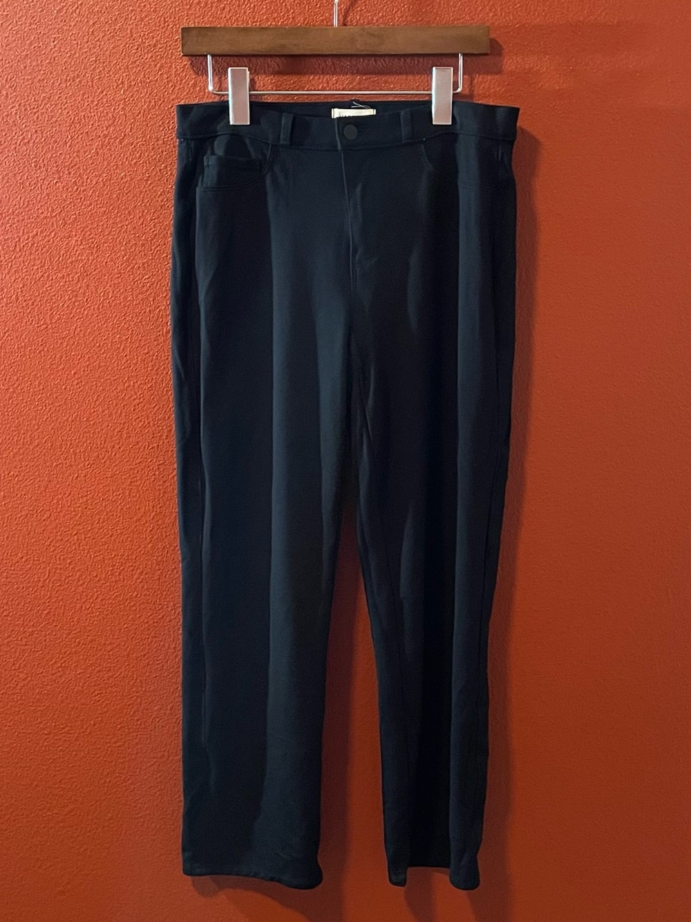 L’agence Women’s Classic Black Skinny Fitted High Rise Ponte Stretch Crop Pants